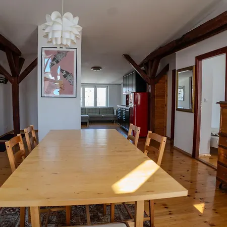 Appartamento Retro Wooden Touch By Bookinghost Stettino