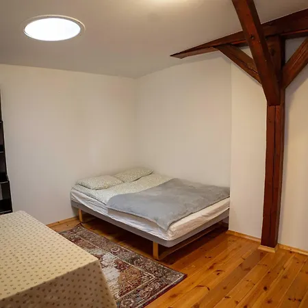 Retro Wooden Touch Apartman
